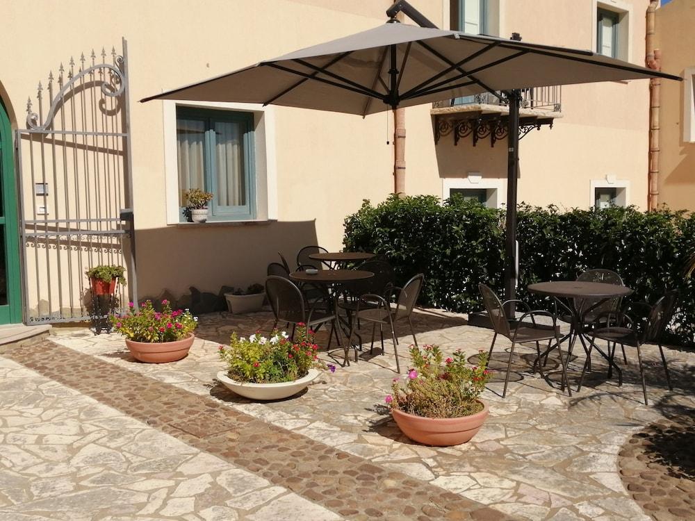 Baglio Dello Zingaro Hotel Scopello  Exterior photo